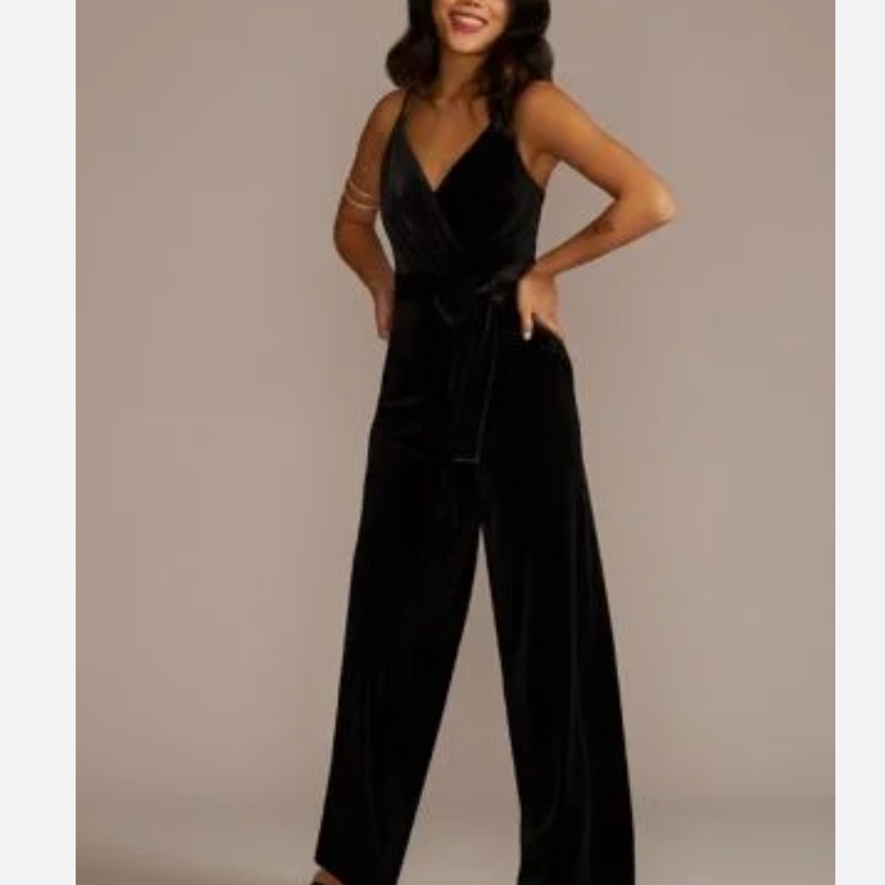 Elegant Black Velvet Jumpsuit